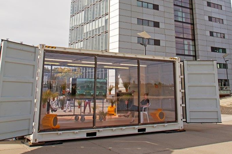 UNFASSBAR Kunstprojekt mit 20’ High Cube Double Door Double Side Door Container